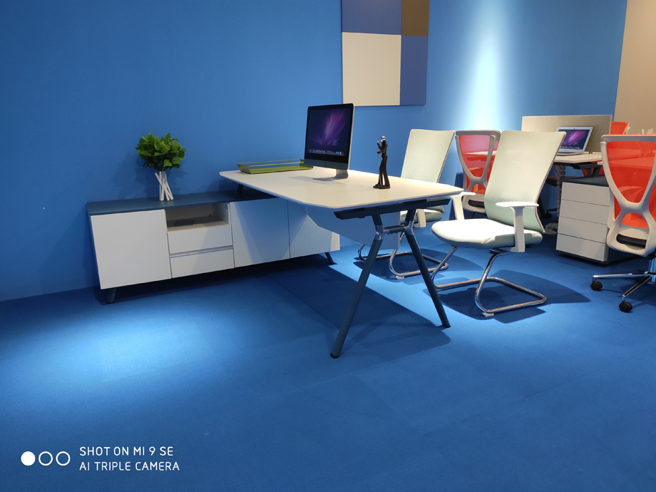 �r���{(l��n)ɫ�k����